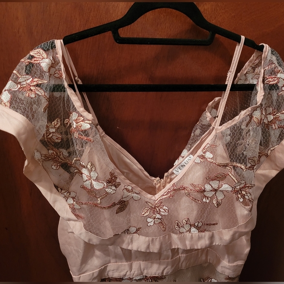 Pink Embroidered Dress - Picture 5 of 6